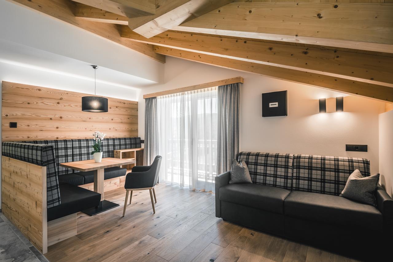 Aparthotel Luech De Costa à Calfosch Extérieur photo